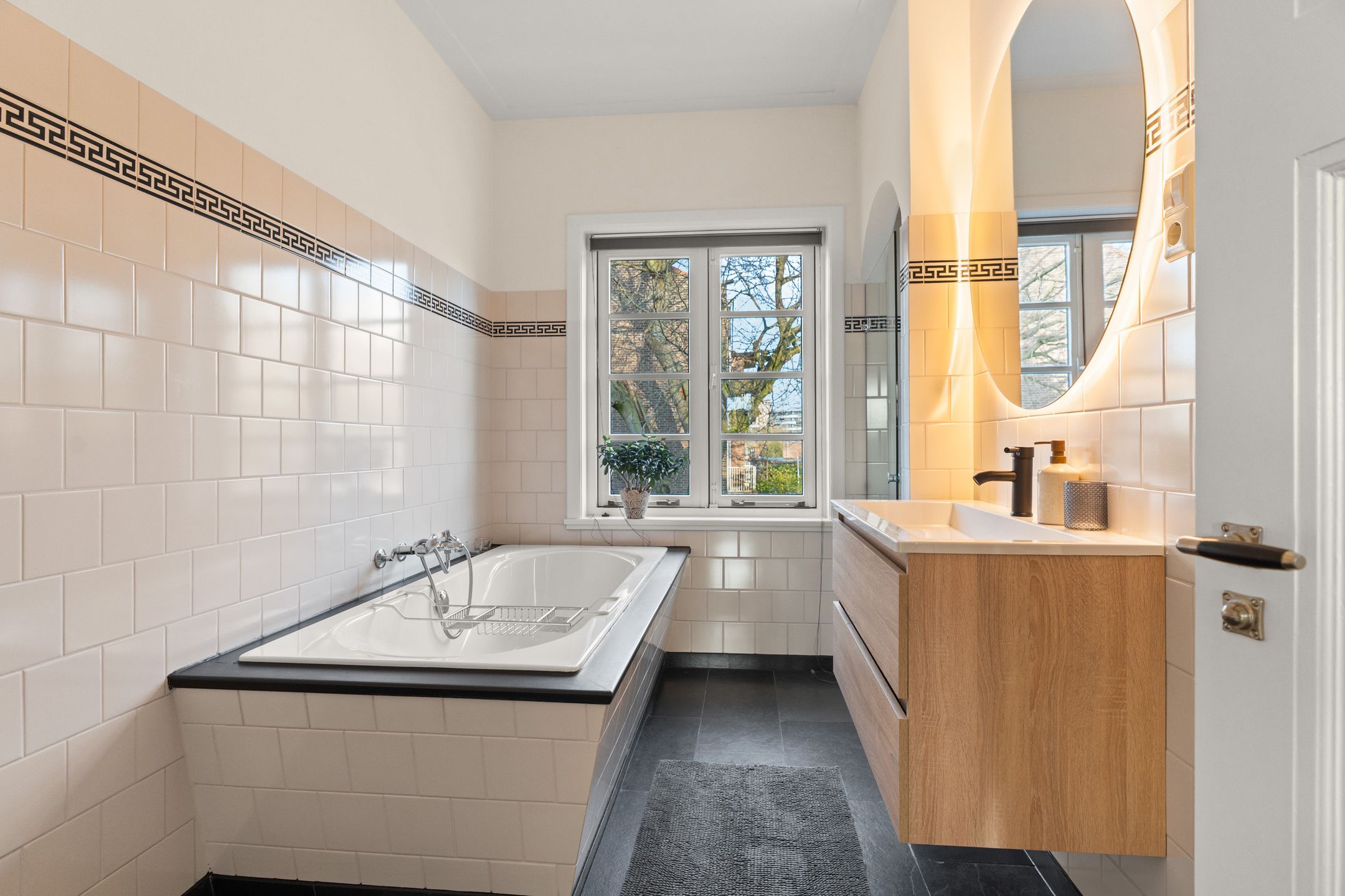 Foto 48 van Oude Groenewoudseweg 242