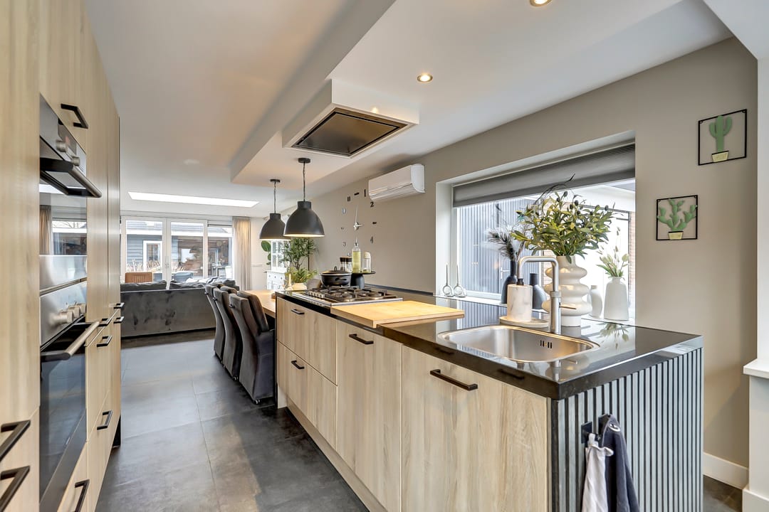 Foto 17 van Jacob van Ruisdaelstraat 33