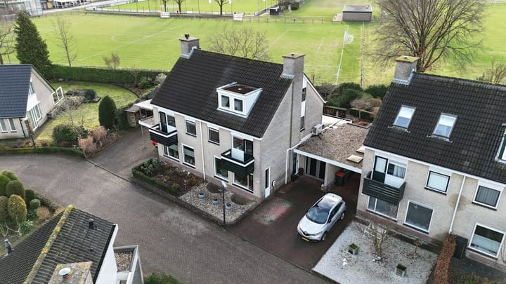 Photo 3 of Pieter Puypeplein 27