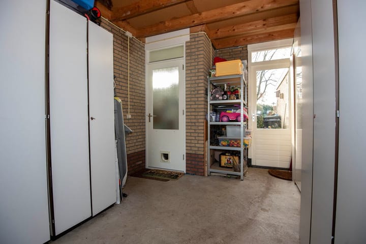 Photo 41 of Pieter Puypeplein 27