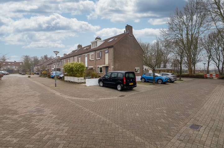 Foto 9 van Hoefijzer 54