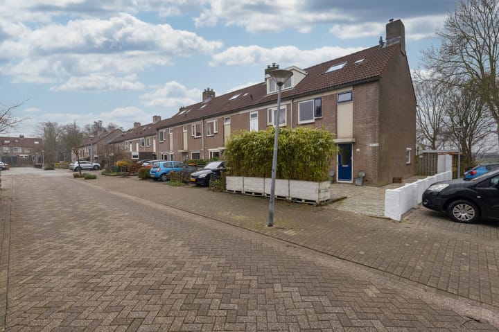 Foto 10 van Hoefijzer 54