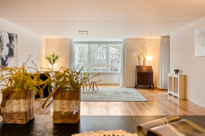 Foto 28 van Tartinistraat 53