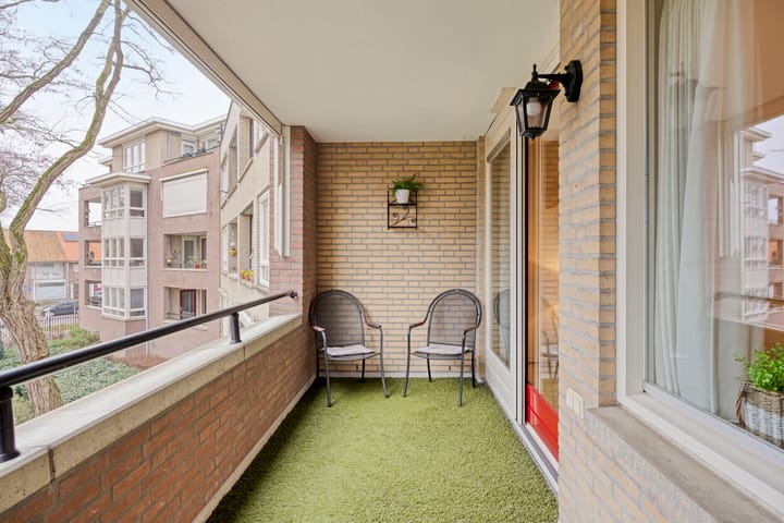 Foto 4 van Tartinistraat 53