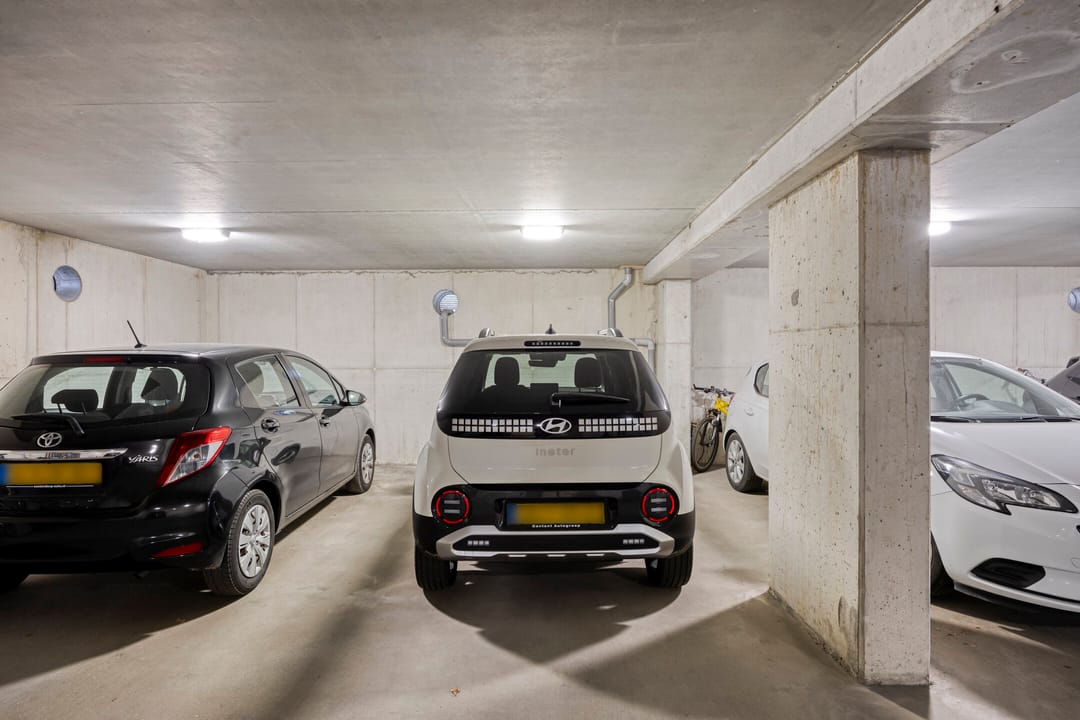 Photo 43 of Tartinistraat 53