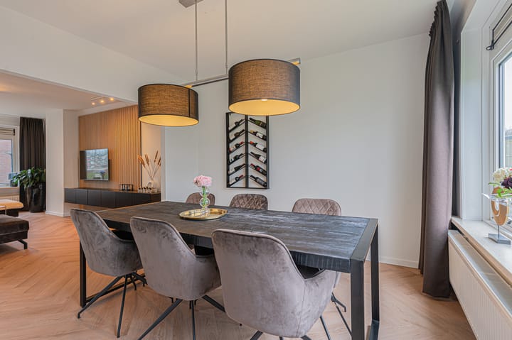 Madame Curiestraat 193