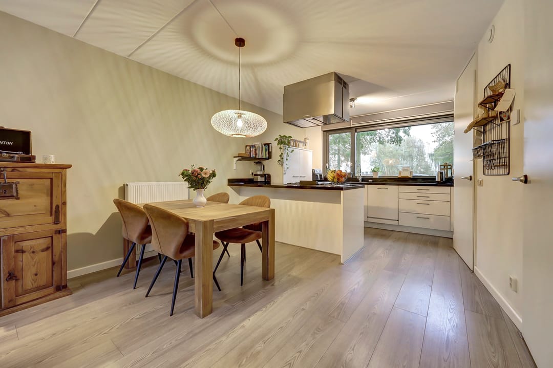 Photo 8 of Smidshamer 30