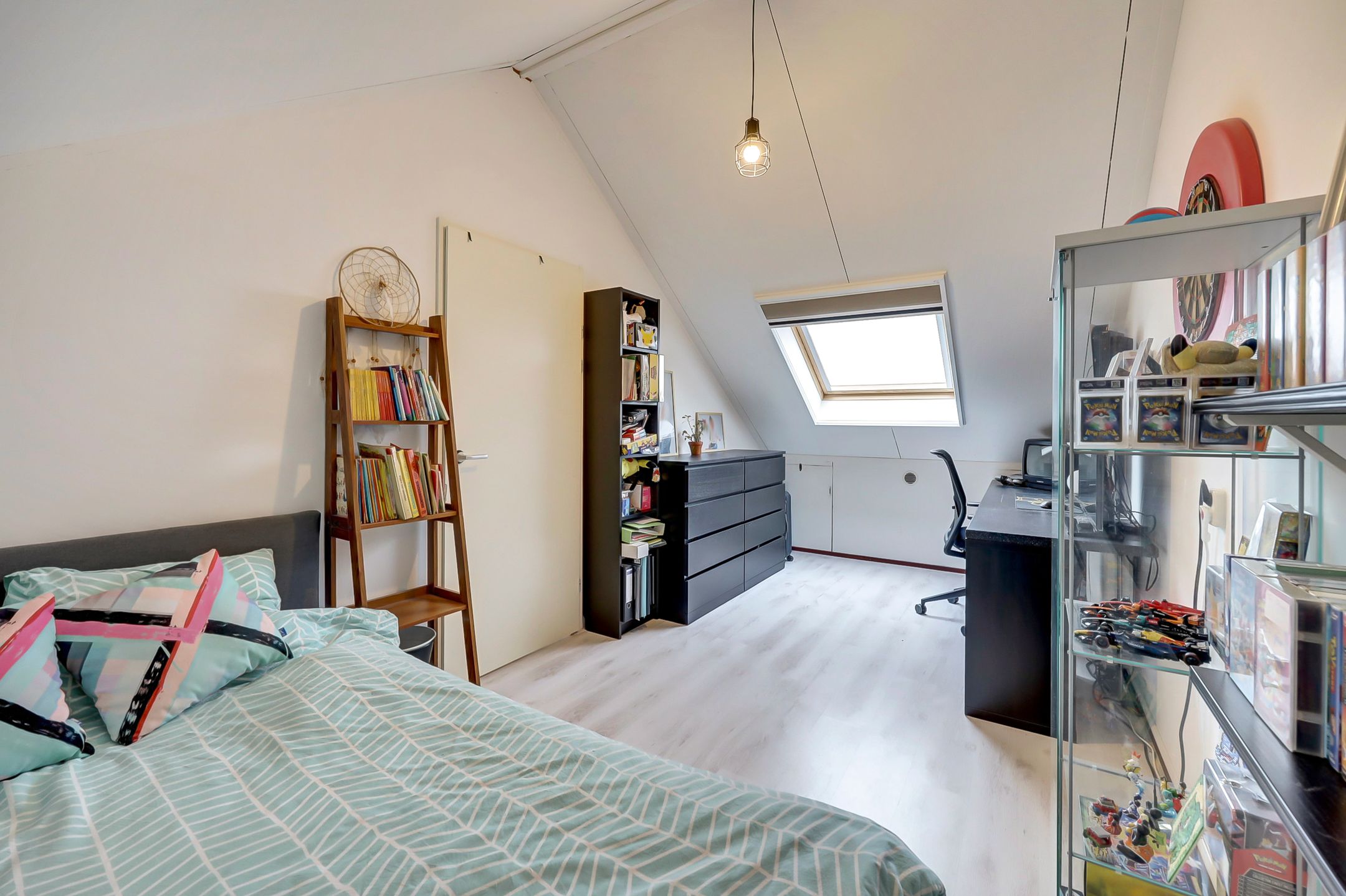 Photo 33 of Smidshamer 30