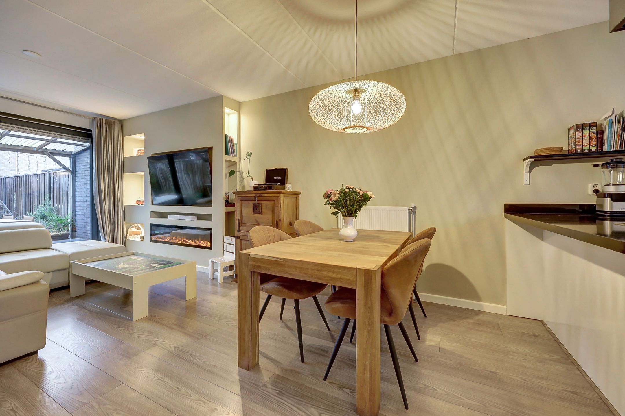 Photo 9 of Smidshamer 30