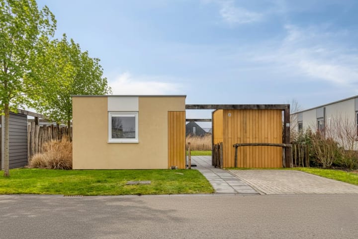 Foto 2 van Nieuwesluisweg 1-A809