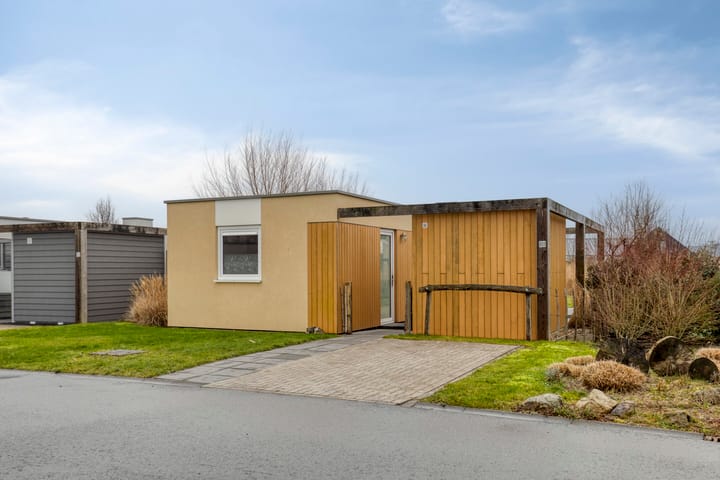 Photo 3 of Nieuwesluisweg 1-A809