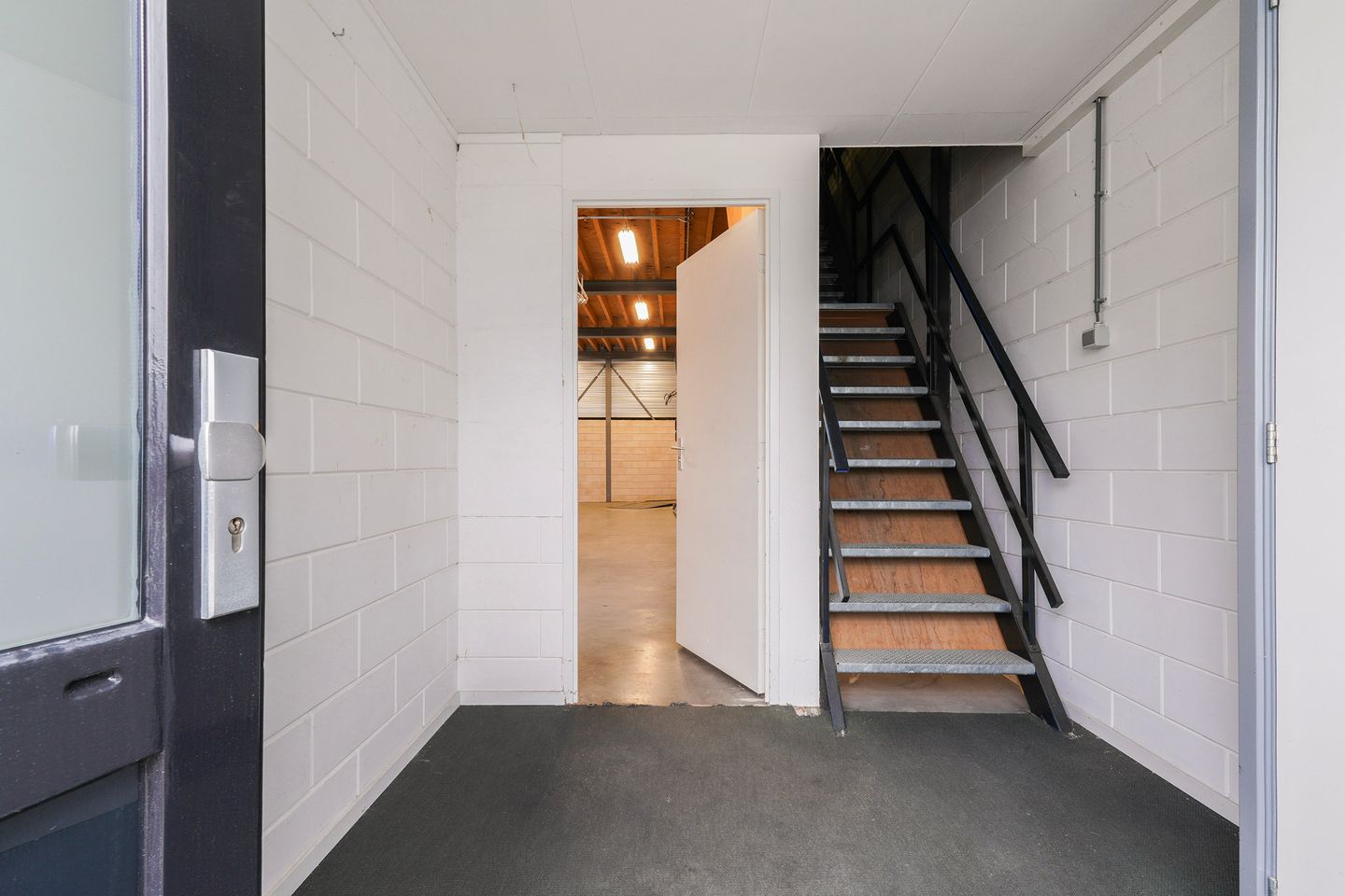 Bekijk foto 3 van Broekhovenseweg 130-02