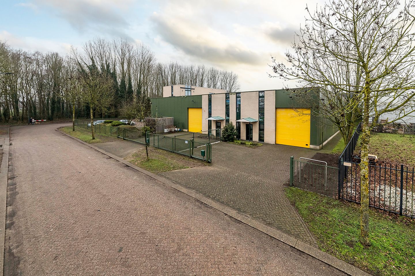 Bekijk foto 2 van De Kreek 6