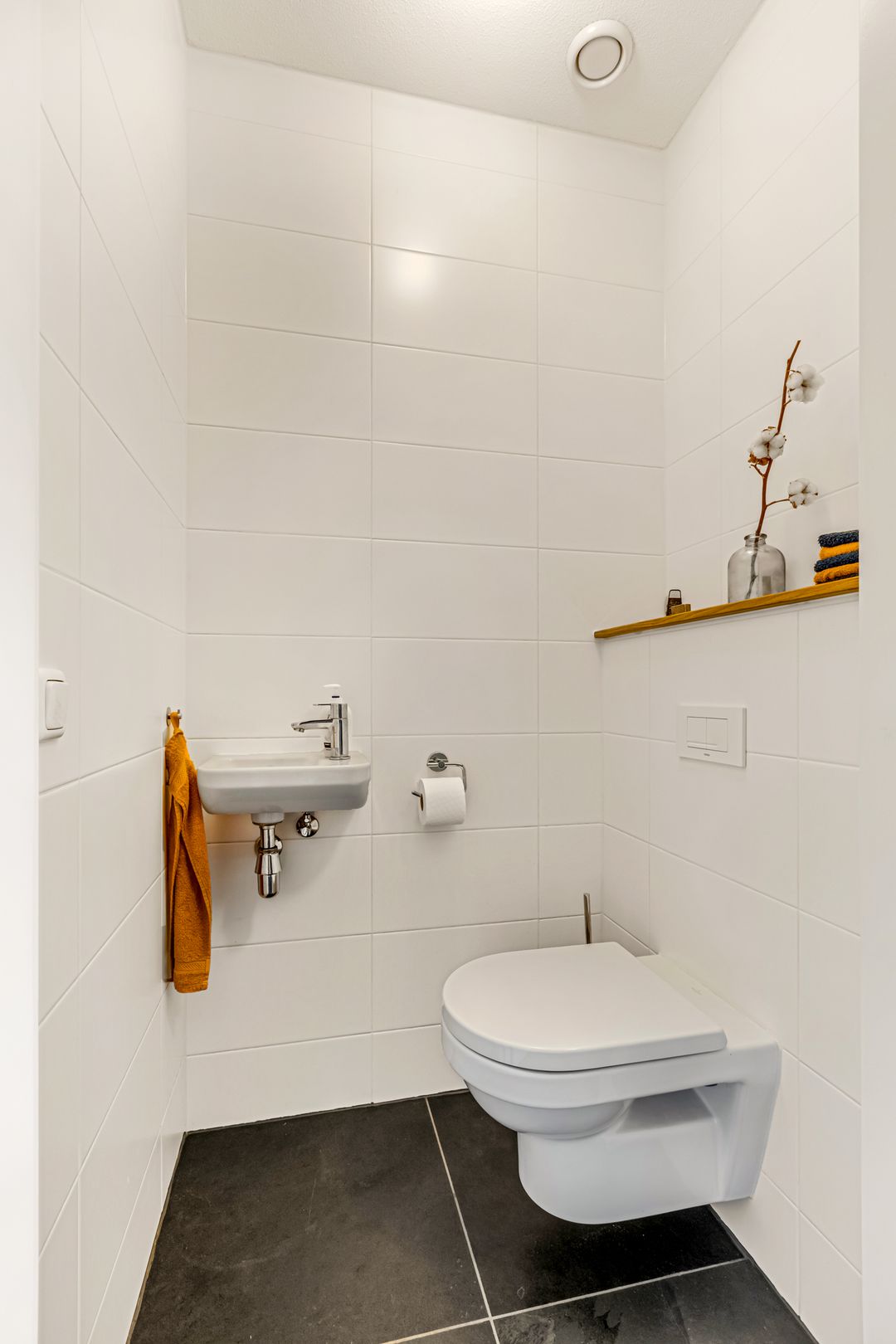 Foto 7 van Heinrich Böllstraat 22