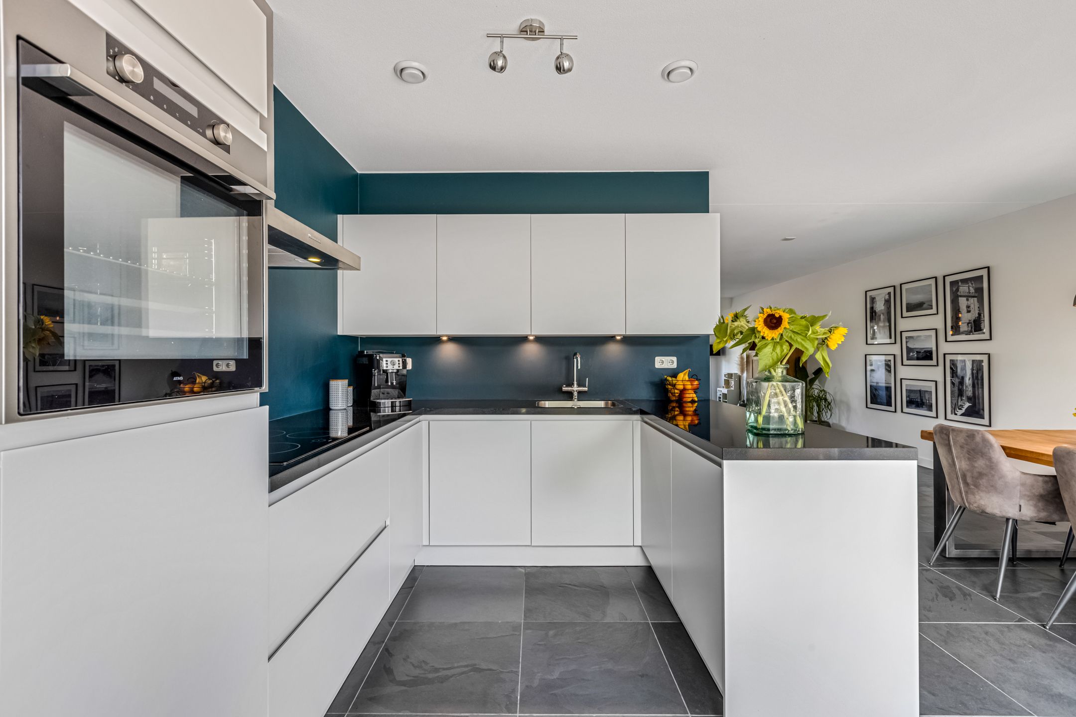 Foto 12 van Heinrich Böllstraat 22