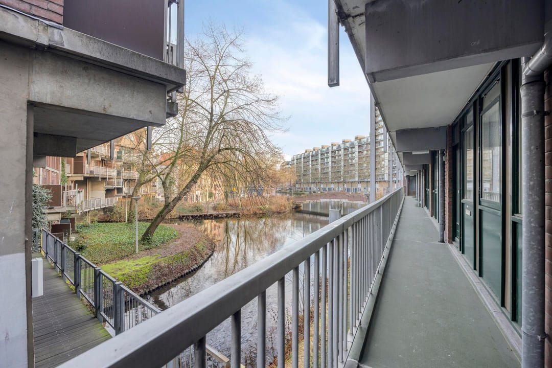 Photo 7 of Graaf Balderikstraat 44