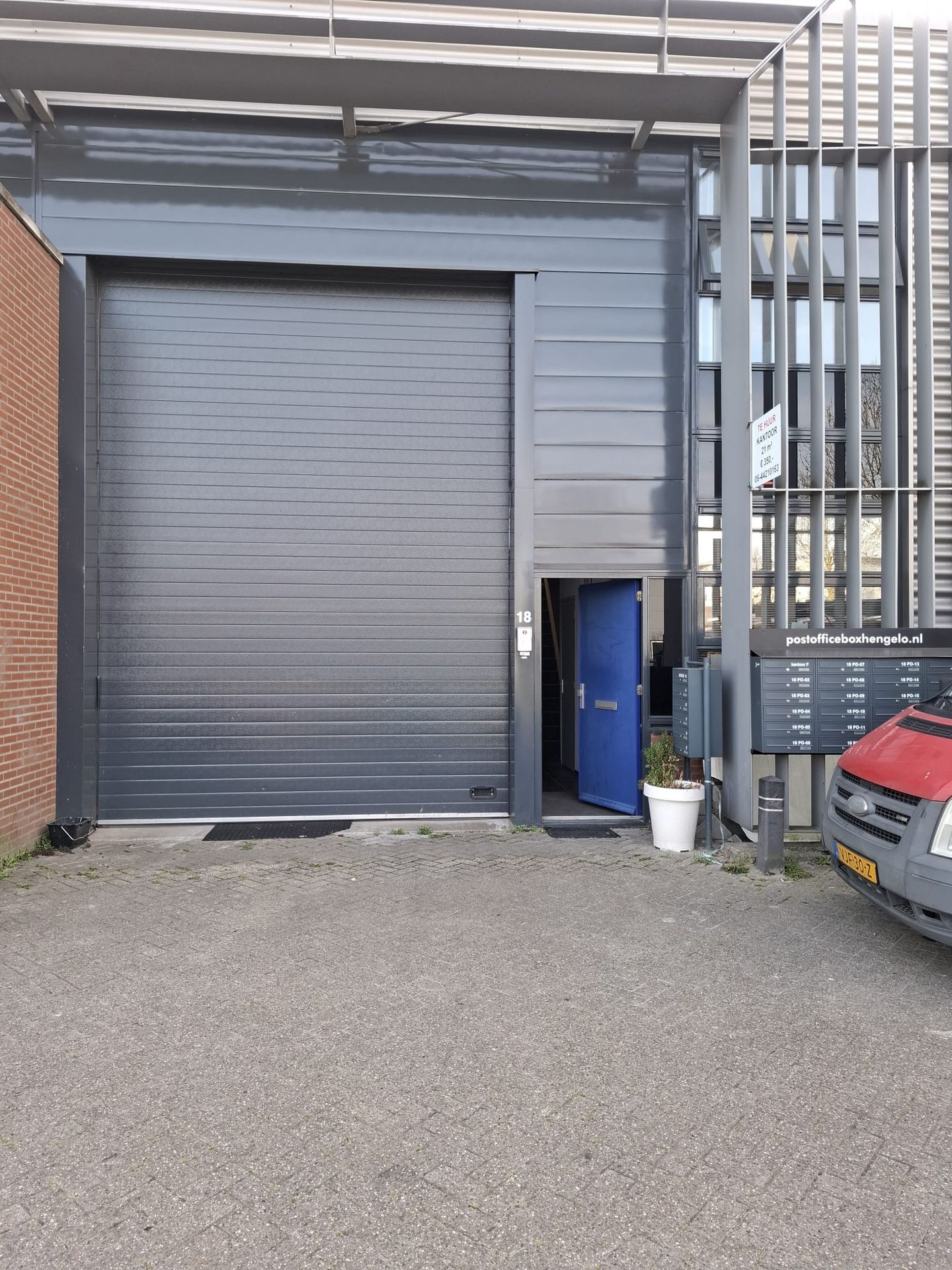 Bekijk foto 2 van Turbinestraat 18