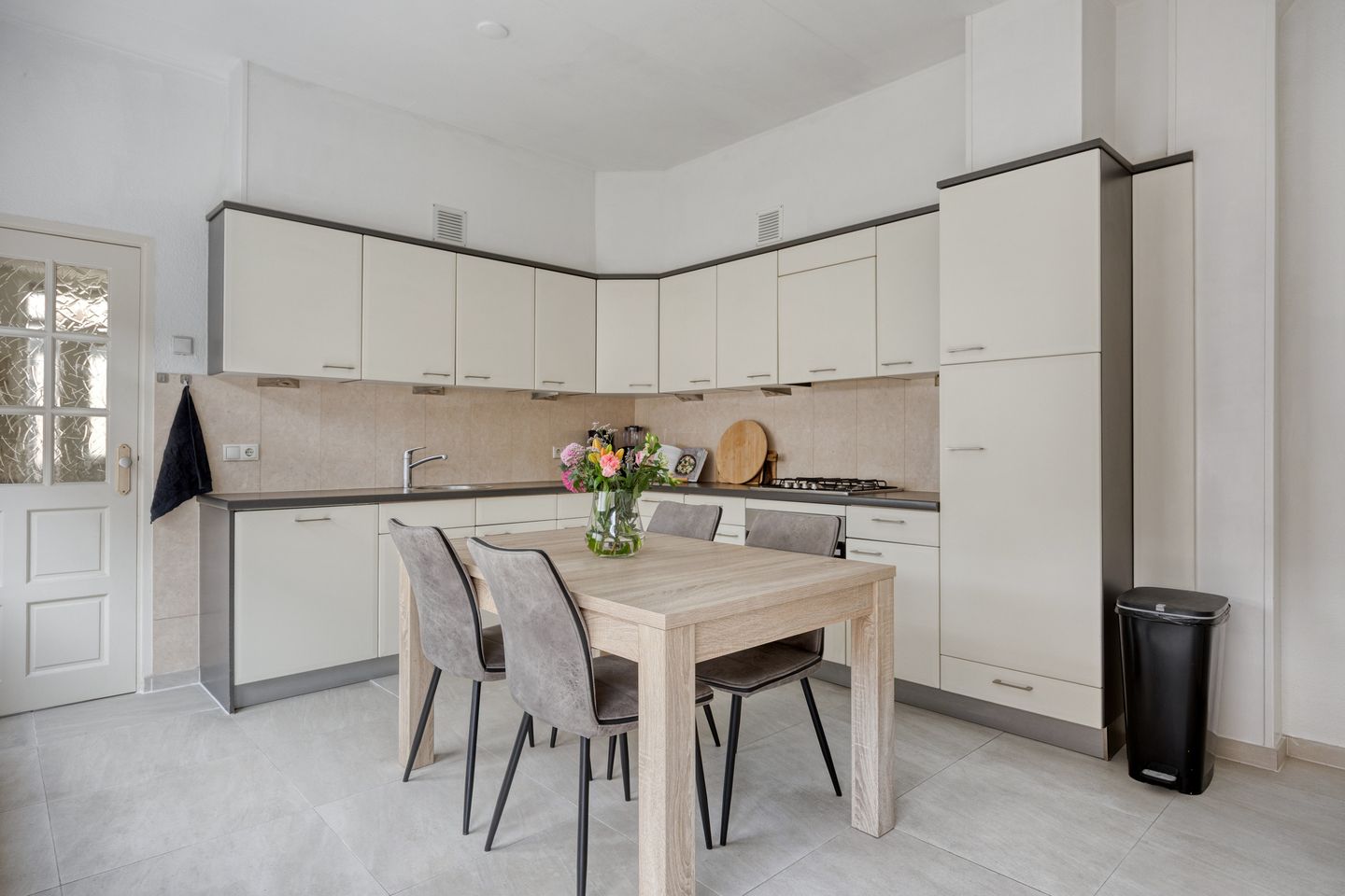 Foto 14 van Alexanderstraat 11