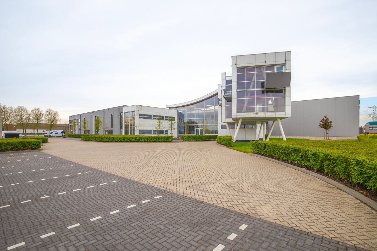 View photo 1 of Nobelweg 2