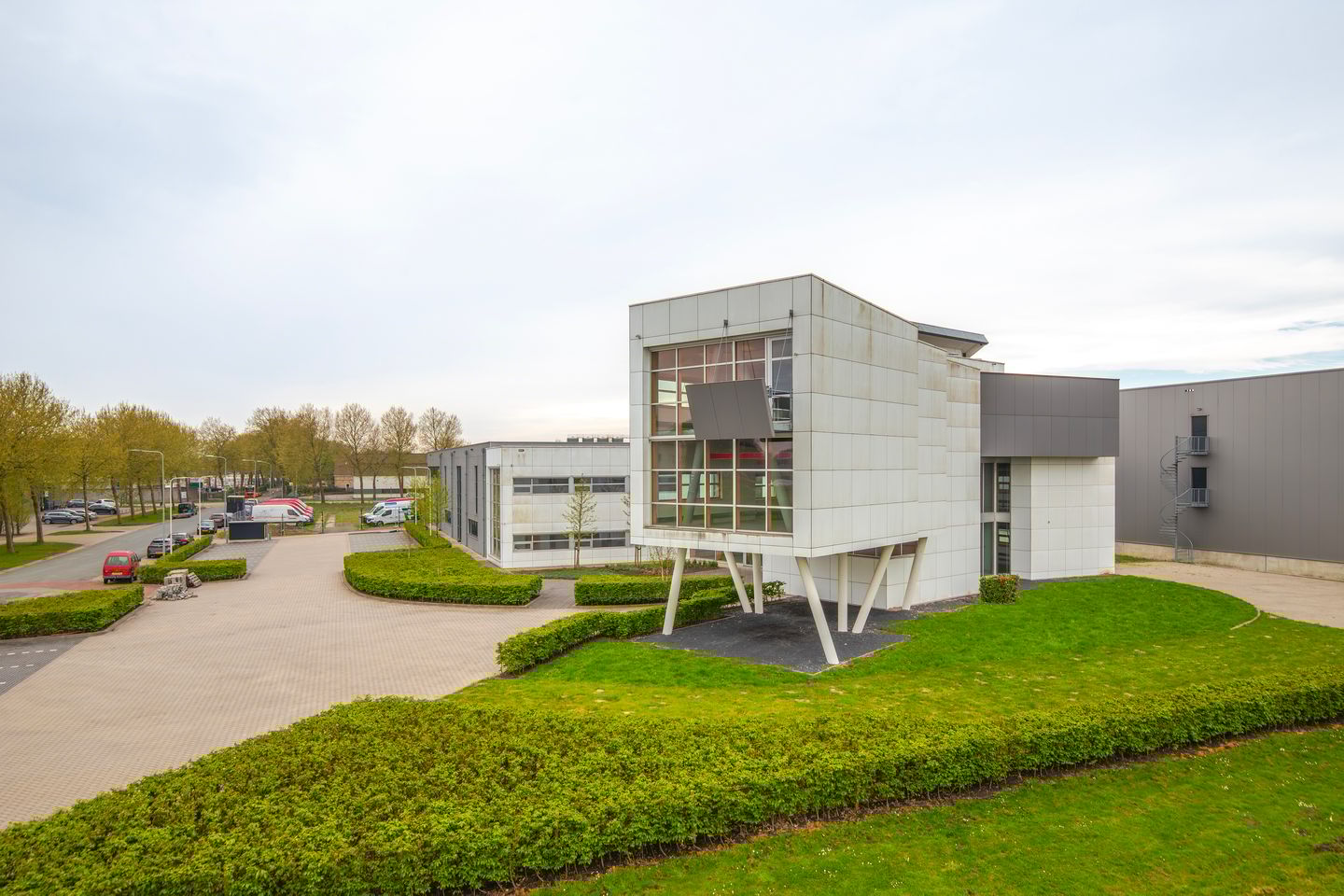 View photo 4 of Nobelweg 2