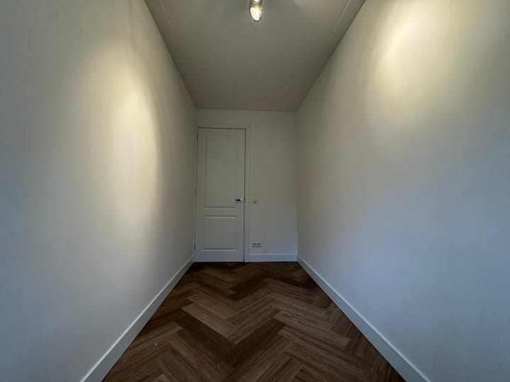 Photo 6 of Ruysdaelstraat 9-2