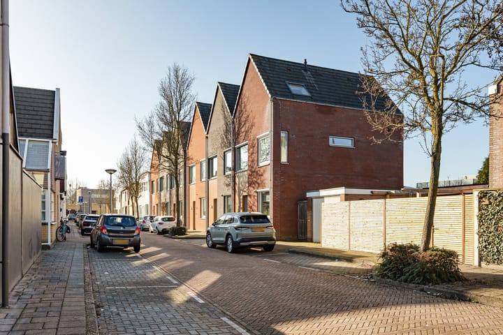 Photo 5 of Jacob van Lennepstraat 27