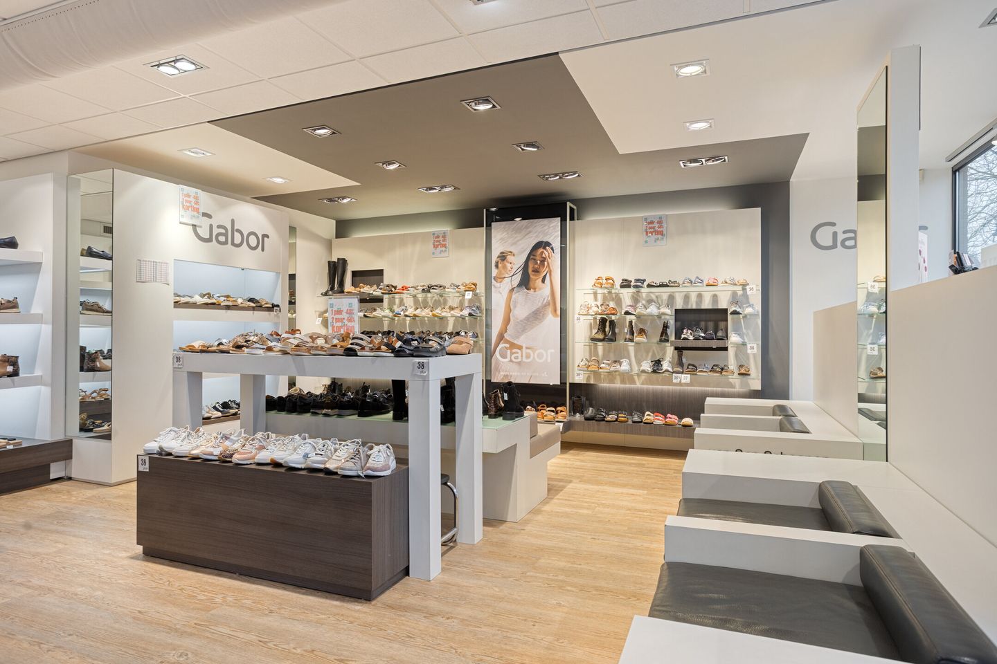 Bekijk foto 4 van Bisschopsmolenstraat 28