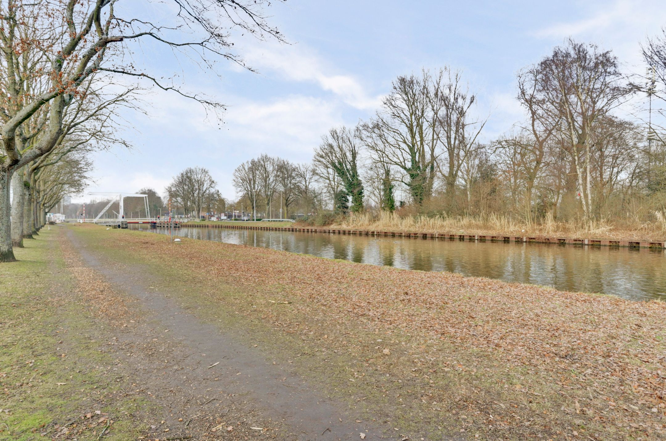 Foto 36 van Lovensekanaaldijk 81-B