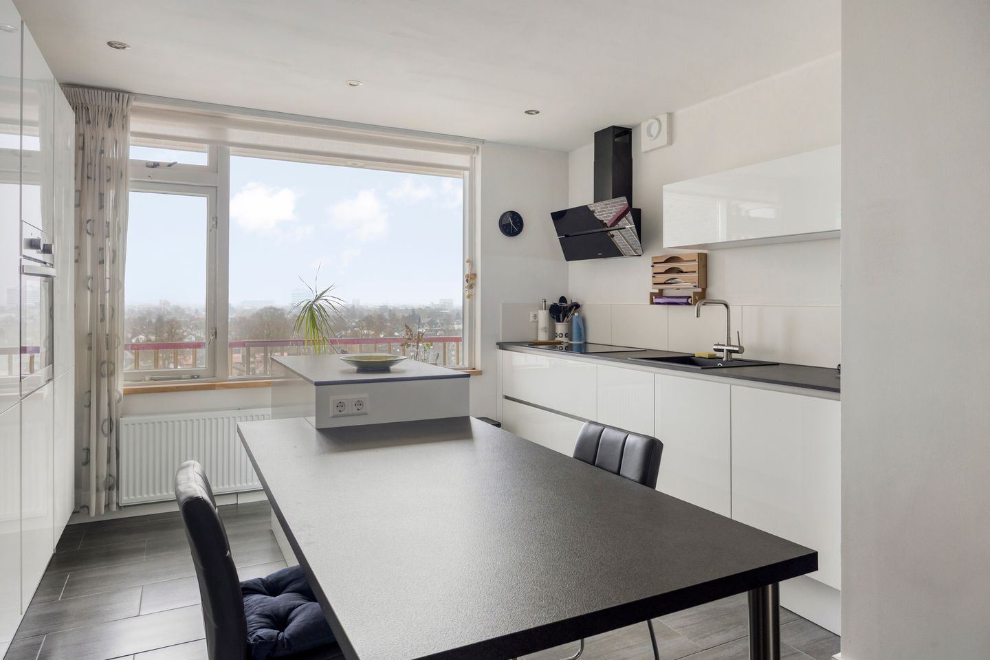 Foto 4 van Henri Dunantlaan 179