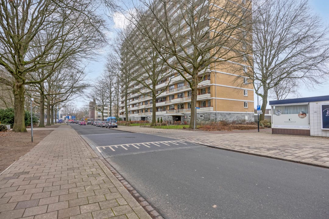 Foto 28 van Henri Dunantlaan 179