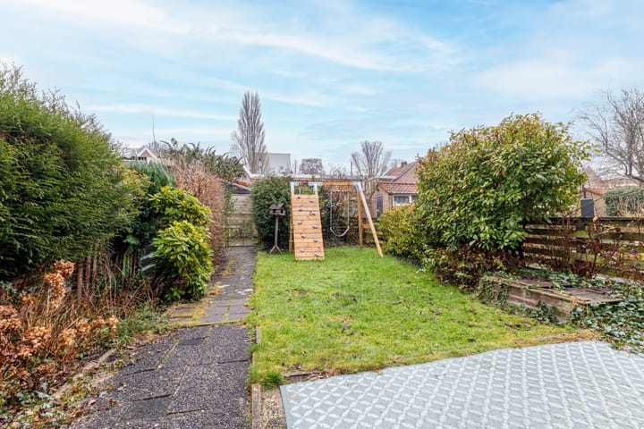 Photo 4 of Meidoornstraat 132