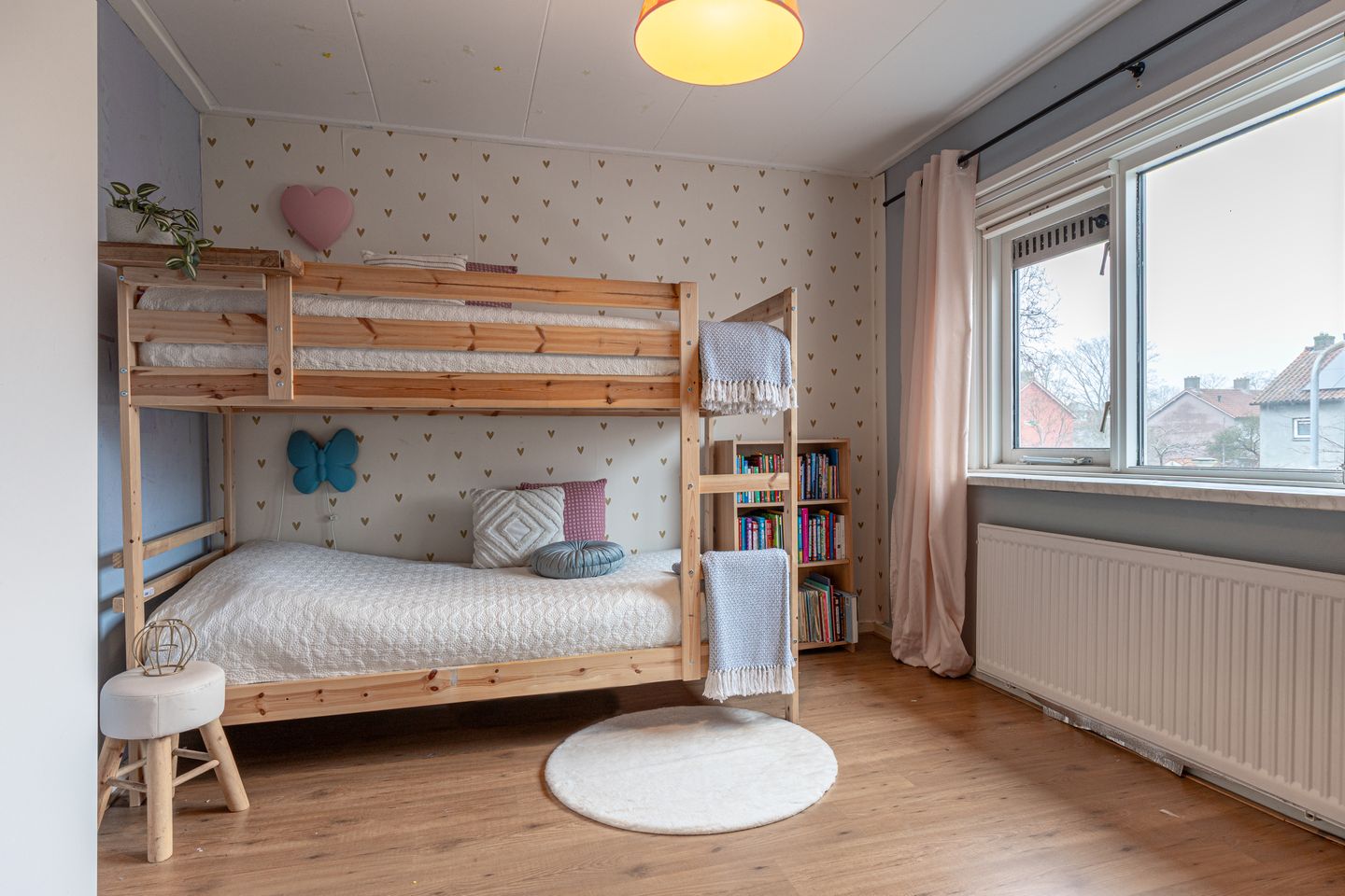 Photo 19 of Meidoornstraat 132