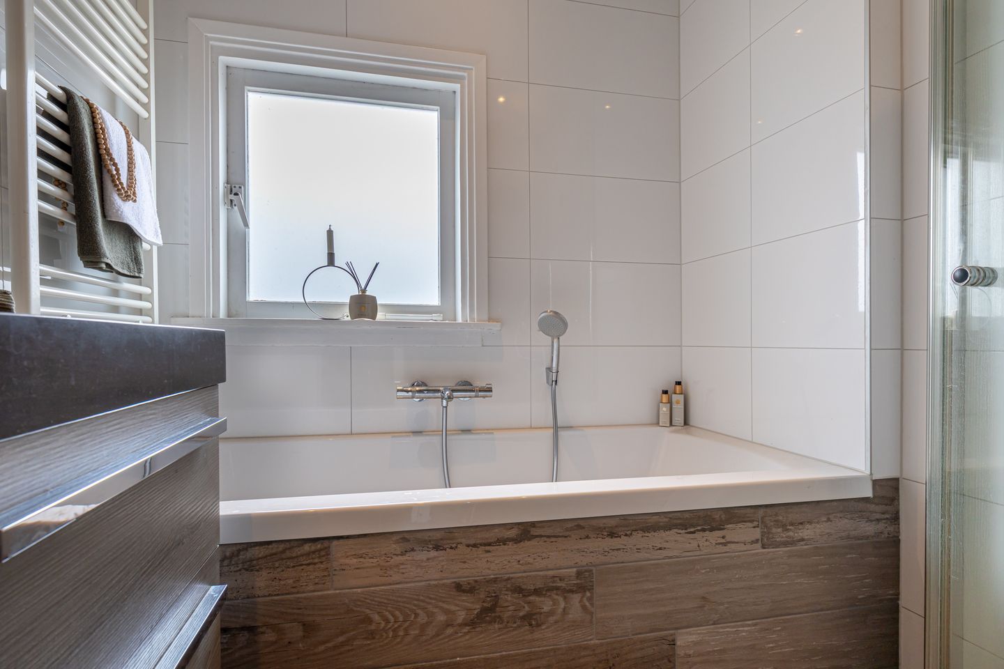 Photo 25 of Meidoornstraat 132