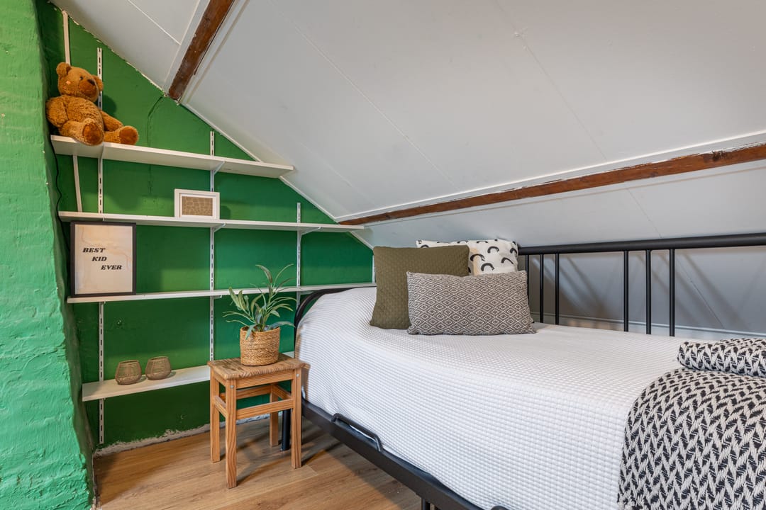 Photo 31 of Meidoornstraat 132