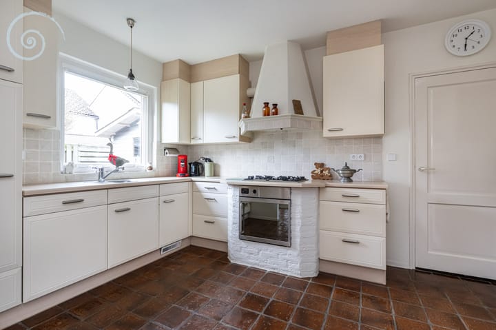 Foto 20 van Dorpsweg 85