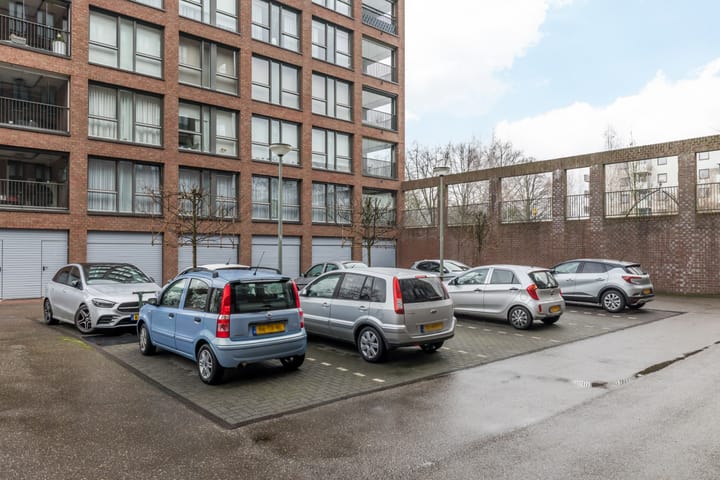 Foto 29 van Europalaan 255