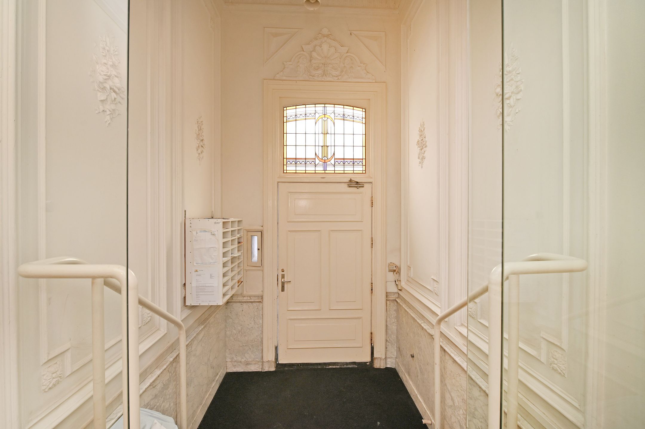 Photo 6 of Regentesselaan 9-1