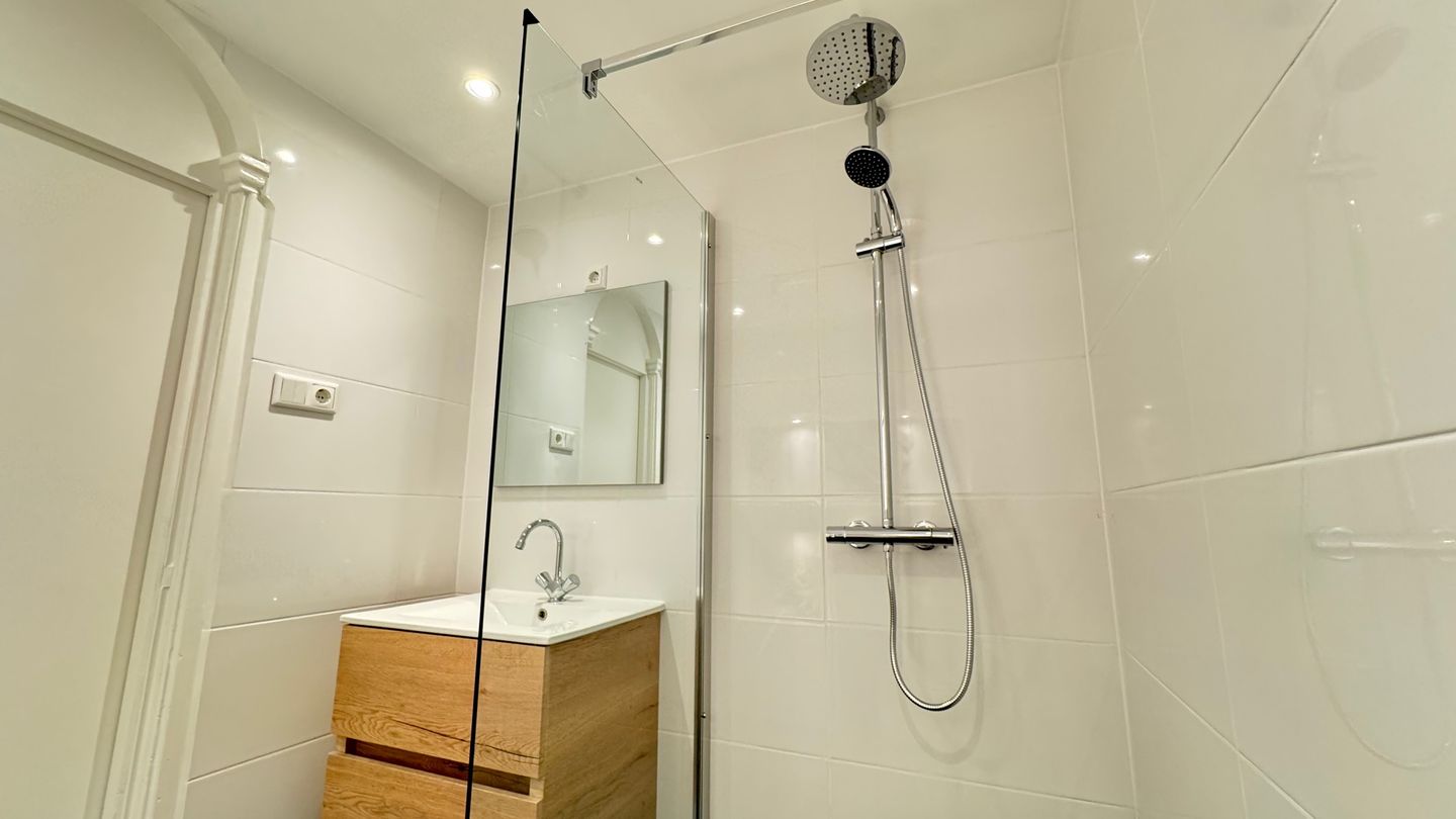 Photo 35 of Regentesselaan 9-1