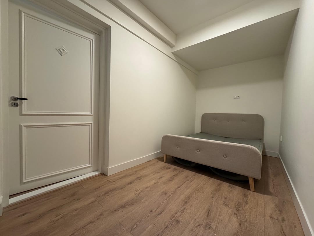 Photo 37 of Regentesselaan 9-1