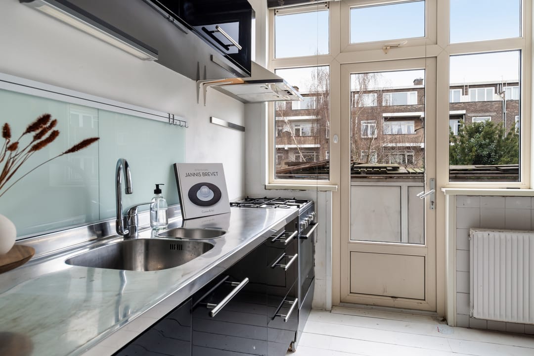 Foto 32 van Van der Meydestraat 50-A02