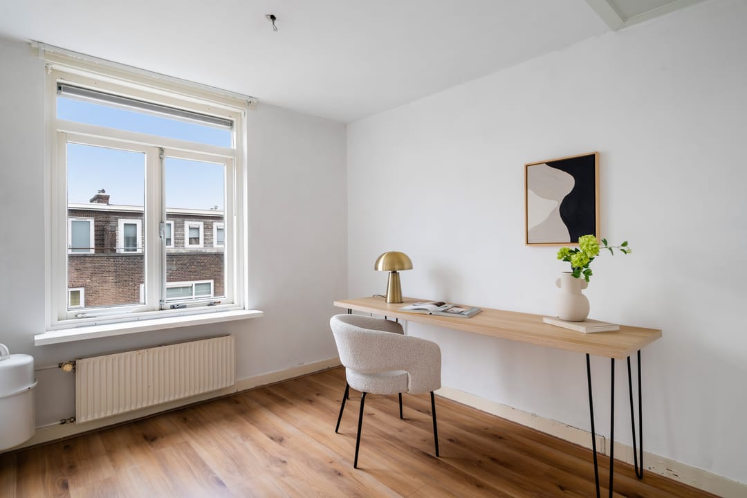 Foto 43 van Van der Meydestraat 50-A02