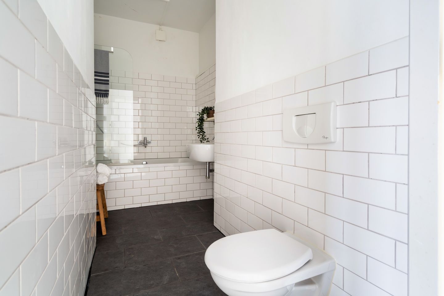 Foto 29 van Van der Meydestraat 50-A02