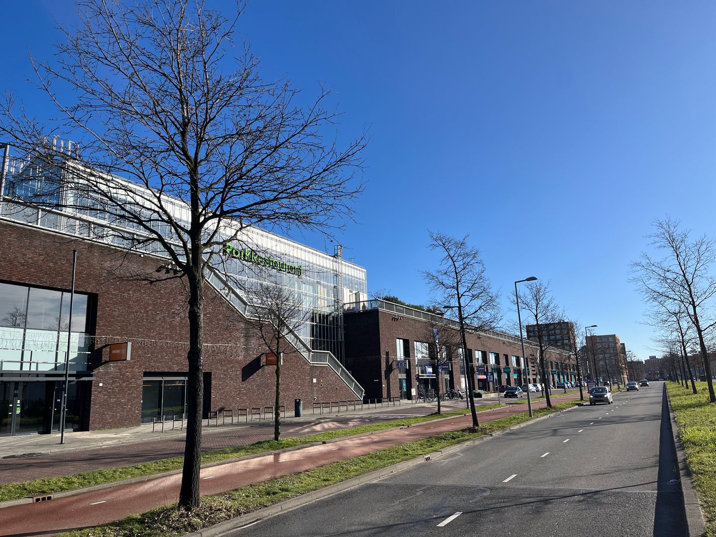 View photo 4 of Vierhavensstraat 83