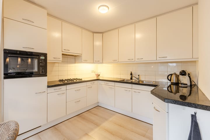 Photo 4 of Bieslook 60