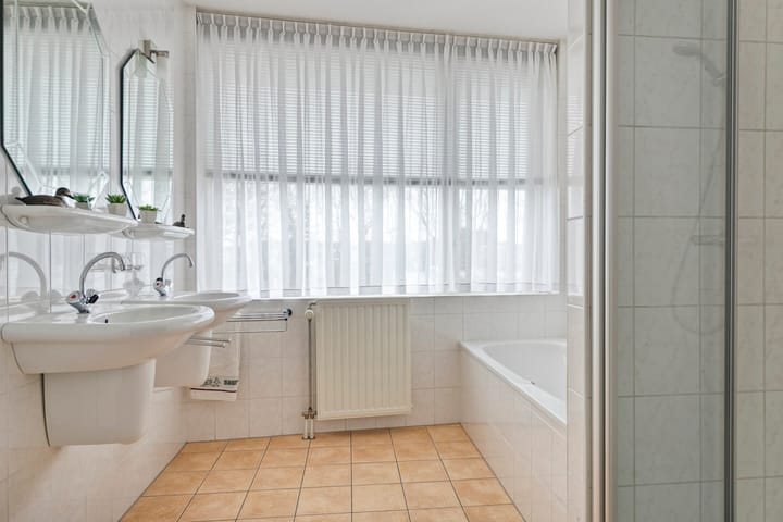 Photo 24 of Olmenstraat 5