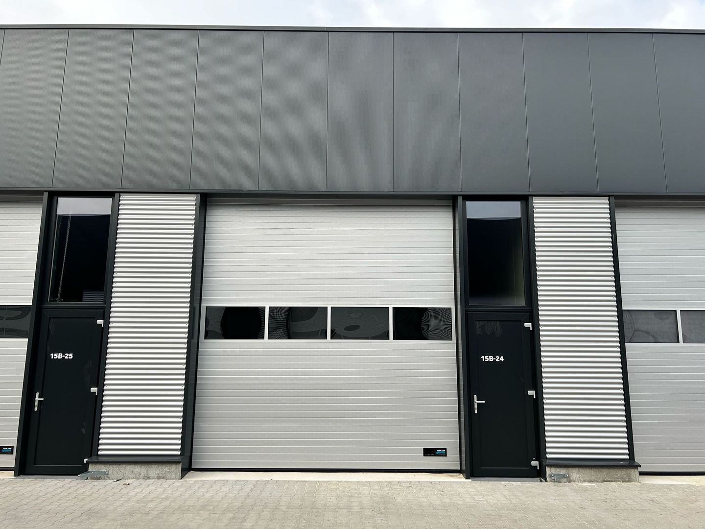 Bekijk foto 1 van Rudolf Dieselstraat 15-b24