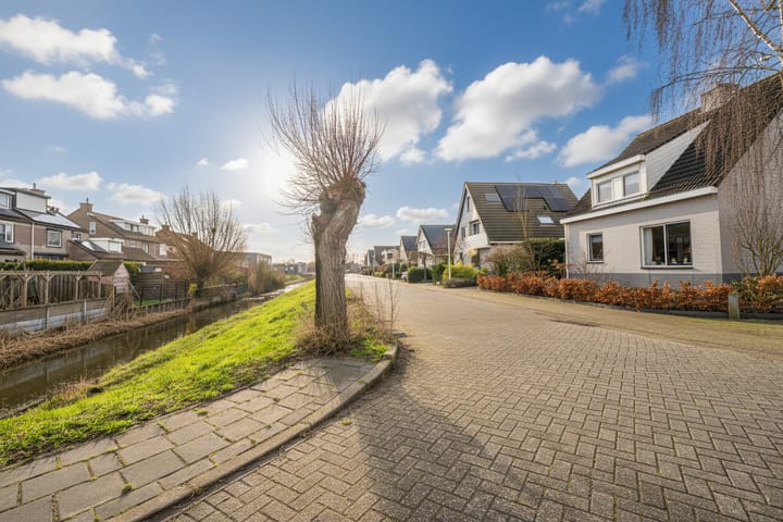 Foto 3 van Oosterland 16