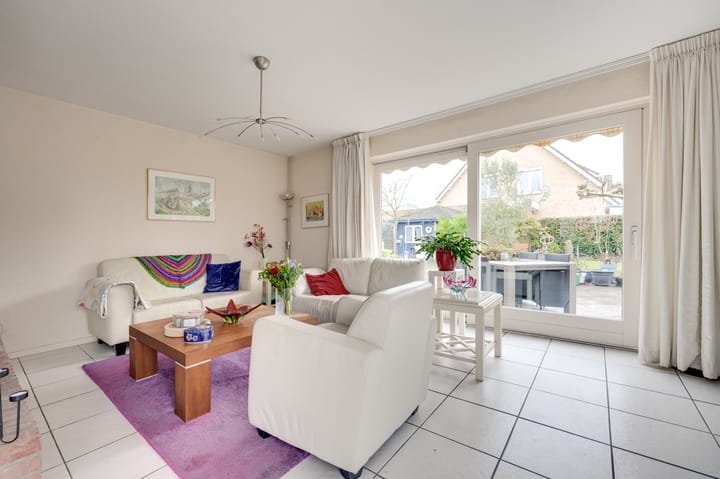 Foto 12 van Oosterland 16