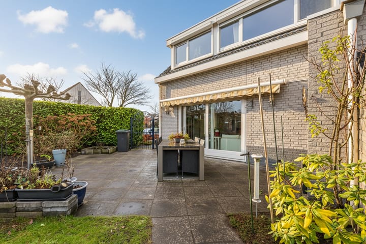 Foto 37 van Oosterland 16