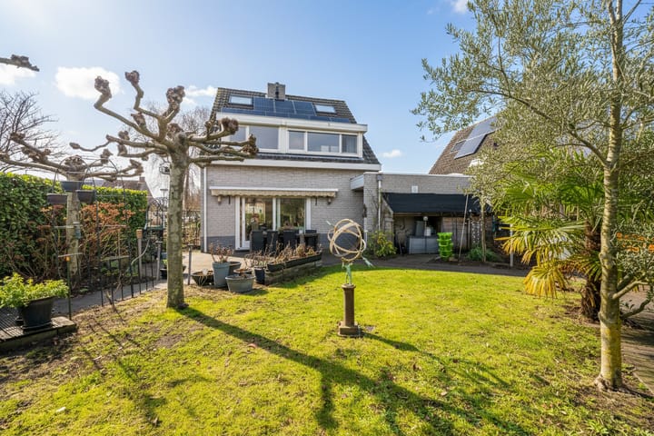 Foto 46 van Oosterland 16